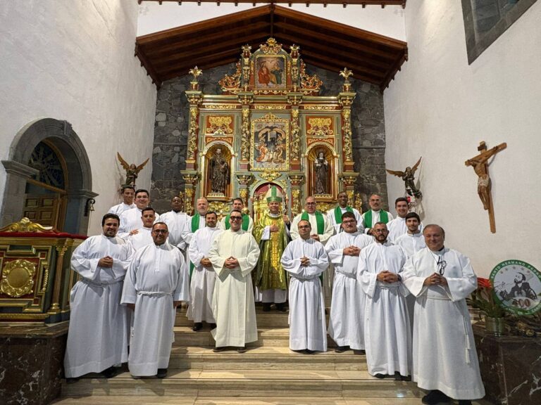 Segundo día de convivencia en Tenerife 2026: fe, ciencia y celebración en el Santuario del Hermano Pedro