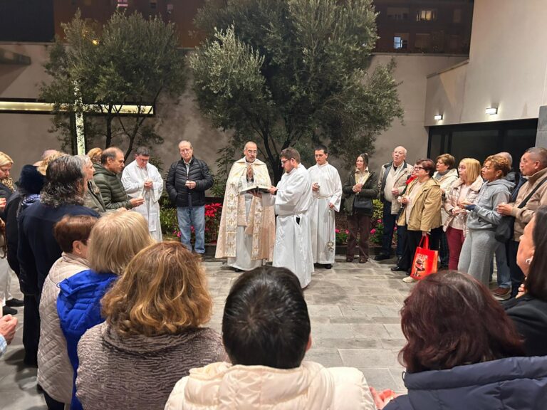 Celebración de la Presentación del Señor y Ntra. Sra. de la Candelaria en la Eucaristía semanal del Seminario en Siete Palmas