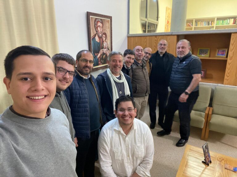 Visita de la Delegación de Migraciones al Seminario Diocesano de Canarias