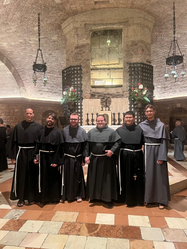 Alfredo Rodríguez Demetrio inicia su noviciado como Franciscano Conventual